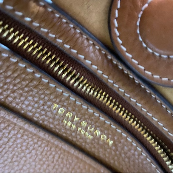 Tory Burch Miller Classic Shoulder Bag - Picture 2 of 4